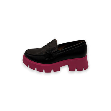 Chunky Loafer – Schwarz mit pinker Profilsohle